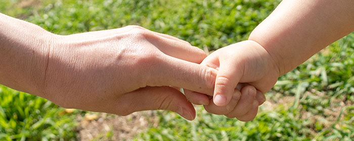 אימוץ ילדים